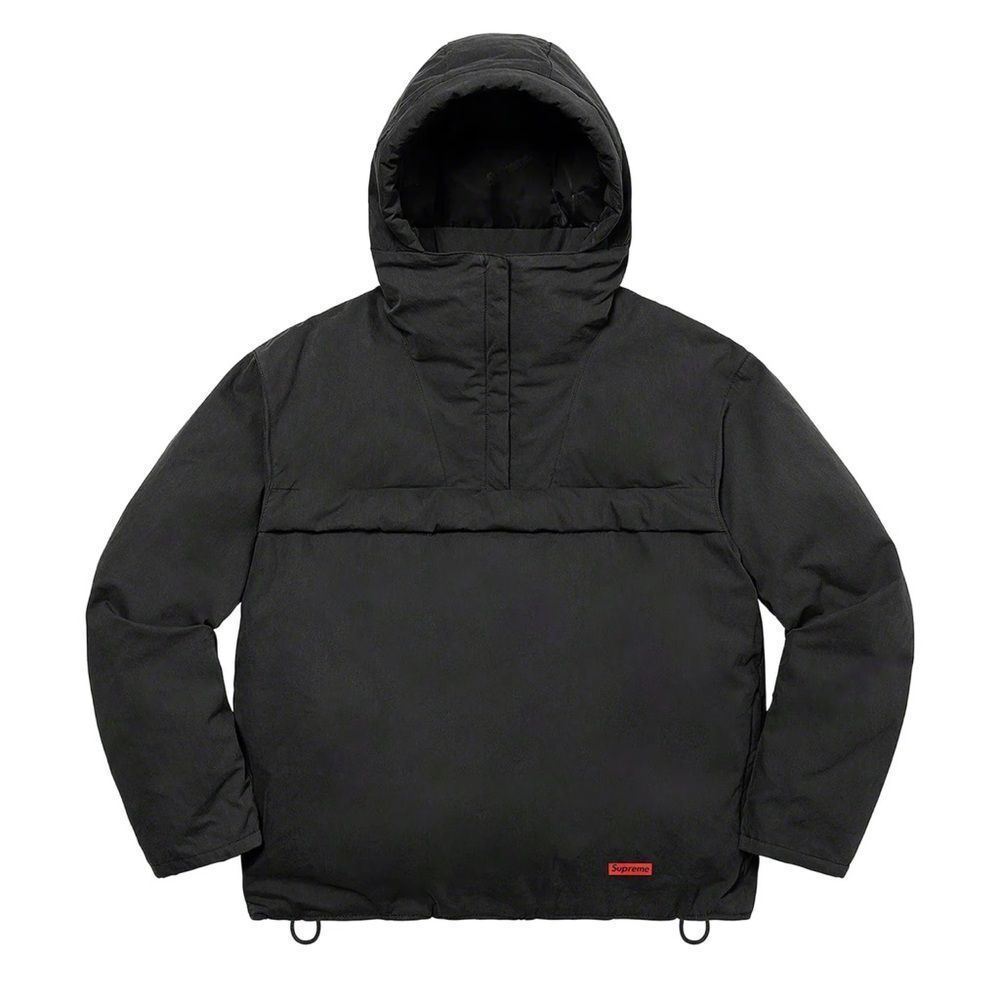 SUPREME 
Hooded Down Pullover - Black